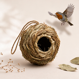 Kuschelnest – Gewebtes Vogelnest aus Naturstroh